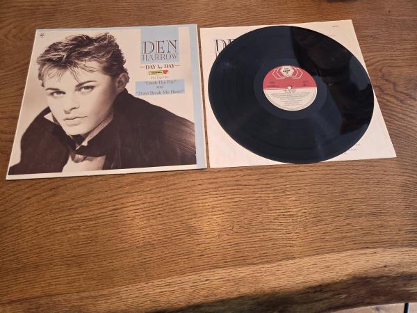 Den Harrow Day by Day 1987 Ariola 208110 Deutsche Pressung VG/VG+